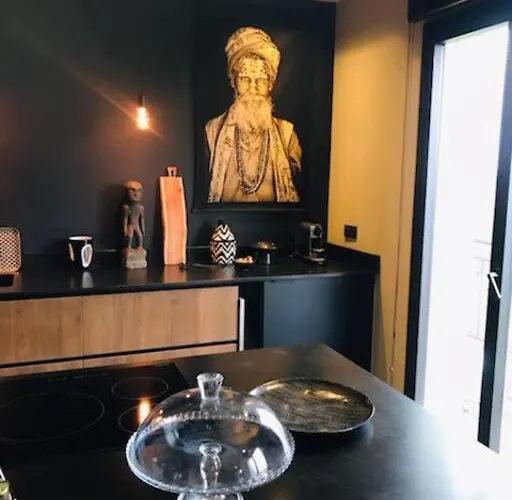 La Suite Taman Au Centre De Salon